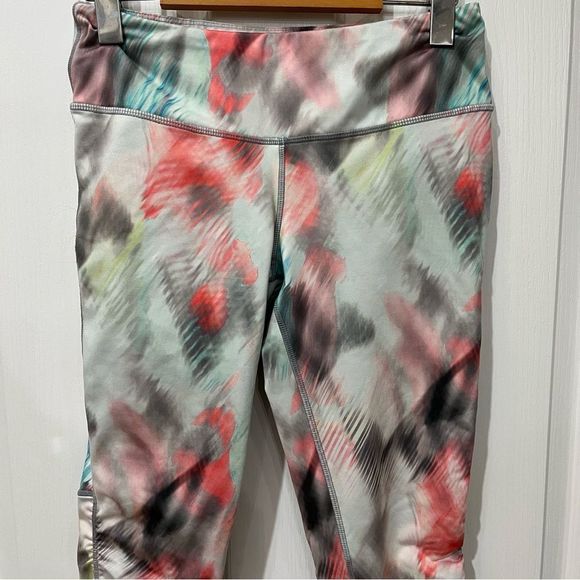 MPG multicolour crops back waist pocket size small - Picture 3 of 9